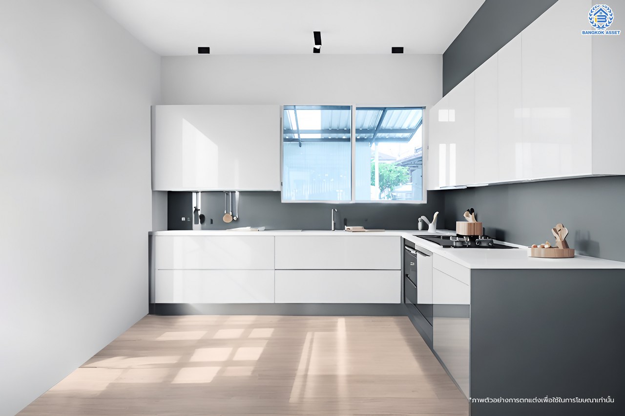 บ้านมือสองตกแต่งใหม่ แบรนด์ Q.House โครงการ วรารมย์ เพชรเกษม69 บนเนื้อที่ 59.9 ตร.ว. พื้นที่ใช้สอยกว้างถึง 196.05 ตร.ม. ฟังก์ชัน 3 ห้องนอน 2 ห้องน้ำ จอดรถได้ 2 คัน บนทำเลศักยภาพ เชื่อมต่อหลายเส้นทาง ใกล้โรงเรียนชั้นนำ กรพิทักษ์ศึกษา, สารสาสน์วิเทศบางบอน  และ รถไฟฟ้าสายสีน้ำเงิน "สถานีหลักสอง"